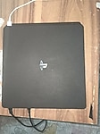PLAYSTATION 4 SLIM 500GB