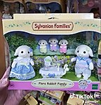 Sylvanian Families Flora Tavşan Ailesi 5735