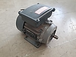 0,37 KW asenkron motor 1500 devir gamak marka