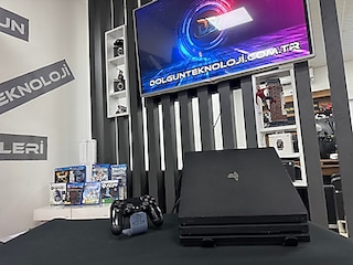 PlayStation 4 Pro 1 TB Tek Kol (İKİNCİ EL)