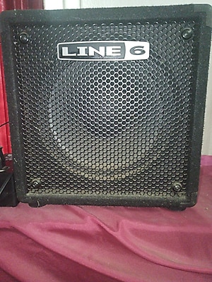 Line 6 LowDown Studio 110 Bas Gitar Amfi 75 Watt