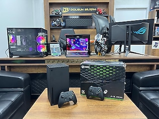 Xbox Series X Çift Kol 1 TB Oyun Konsolu (İKİNCİ EL)