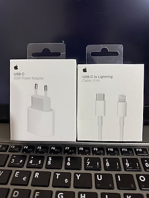 Orjinal iphone şarj aleti 20watt hızlı