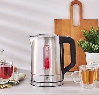 Karaca Sıcaklık Ayarlı ve Led Işıklı Inox Su Isıtıcısı 2200W