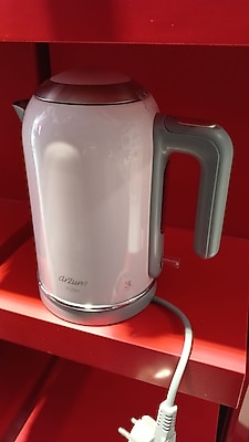 Arzum flora pembe kettle üst kapat açılmıyor önde eğrilik var kutusu kullanma kılavuzu garantisi yok sıfır 