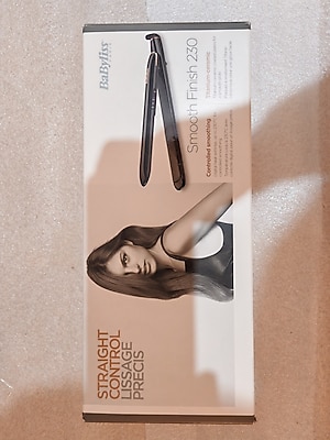 Babyliss st250e saç düzleştirici. Sıfır