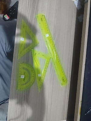 4'lü Cetvel Seti ve Pergel