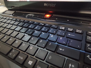 Monster TULPAR T7 v2.1 Intel i7 4710Mq 24GB Ram 750GB SSD GTX960M 17.3" 1920x1080