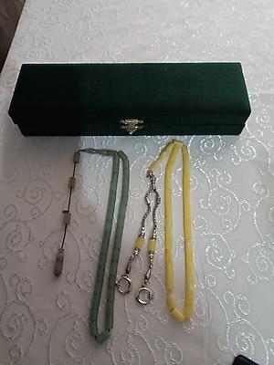 tesbih 2 adet kutusuyla birlikte