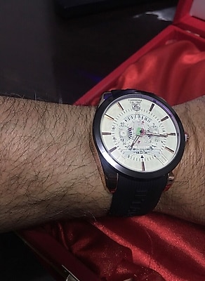 Tag Heuer Mercedes-Benz SLS erkek kol saati...