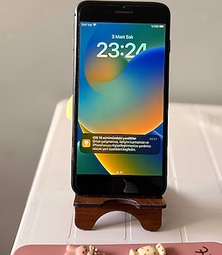 İphone 8 Plus 64 GB