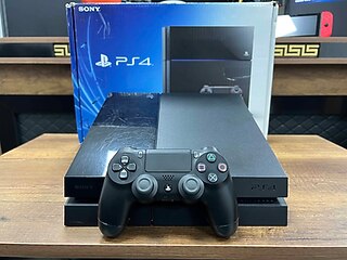 PlayStation 4 Parlak Kutulu 500 GB Tek Kol | playstation 4 - PlayStation4 - Ps4 - ps4 (İKİNCİ EL)  