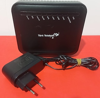 ZYXEL VMG3313-B10A 300 Mbps VDSL Modem (Sorunsuz ,Kurulum Kılavuzlu ,Yüksek çekim , İkinci El)