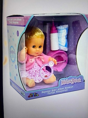 Melis bebek altını ıslatan bebek