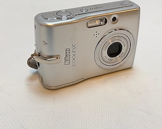 Nikon Coolpix L10 Dijital Fotoğraf Makinesi