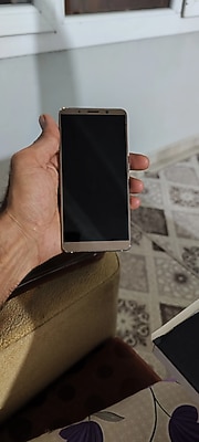 huwaeil mate 10 pro ekran