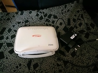 vdsl2 ZTE ZXHN H168N Modem