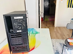 Everest FACED V1 550W Tempered Glass USB 3.0 Mesh Rainbow ATX Siyah Kasa