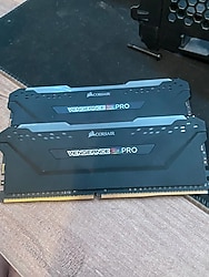 RAM // Corsair Vengeance Rgb Pro 16GB (2x8) 3600MHZ DDR4