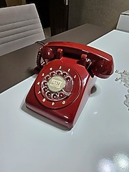 Antika Netaş Kırmızı Çevirmeli Telefon