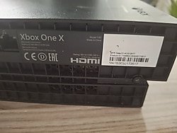 XBOX ONE X ACİLL SATILIK TEMİZDİR!!