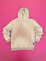 Açık pembe hoodie Oversize kalıp Kanguru cep Günlük kombinlere uyumlu.