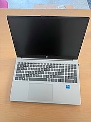 Hp 15-fd0041nt 13.Nesil Core i5 1334U-8Gb-512Gb Ssd-15.6inc-W11