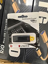 Kingston 128 GB Flash Disk