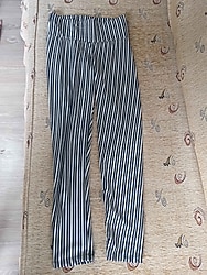 Siyah-Beyaz Likralı Dar Pantolon