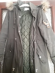 TAMAMI DİZİ FİLM SEKTÖRÜNDE SADECE TEK BİR PLANDA KULLANILDI.KURU TEMİZLEMEYE VERİLDİ.