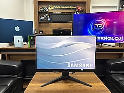 Samsung Odyssey G3 LF27G35TFWMXUF 27" 1 ms Full HD Pivot 144 Hz Oyuncu Monitörü (İKİNCİ EL)