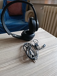 P47 Bluetooth kulaklık kutusu yoktur