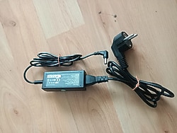 tochı ERA-LG050 - Lg 20V 2A 2.5mm5.5mm Notebook