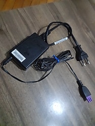 2.El orijinal HP 0957-2286 +30V 333mA yazıcı Adaptör şarjı..Resimdeki gibidir bakarak görerek inceleyip öyle alınız