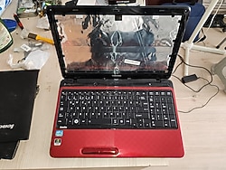 TOSHIBA SATELLITE L755 KOMPLE KASA