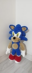 Sonic amigurumi oyuncak