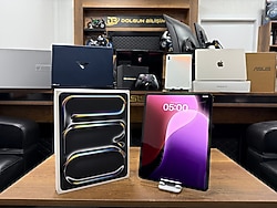 Apple iPad Pro 7. Nesil 256GB 13” MVX23TU/A Uzay Siyahı Tablet (İKİNCİ EL)