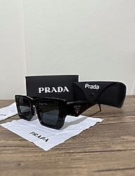 PRADA GÜNEŞ GÖZLÜĞÜ