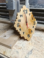 Kabuk Tasarımlı Ardıç Duvar Saati