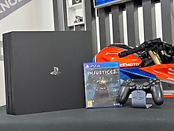 PlayStation 4 Pro 1TB Tek Kol + İnjustice 2 Oyun CD’si (İKİNCİ EL)
