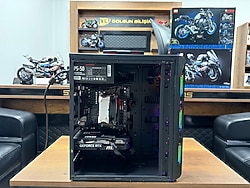 Hiper Zoe R5-5500 2x8GB DDR4 RAM RTX 5060 8GB 500GB SSD GAMİNG KASA