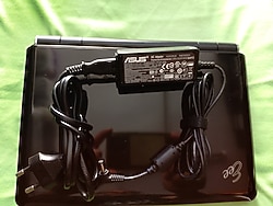 227 ASUS EEPC MİNİBOOK LAPTOP ATOM 1.60X2 ÇEKİRDEK İŞLEMCİ 2 GB RAM 160 GB HDD W.10 PİL 2.5 SAAT 2750 TL.227