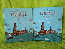 TÜRKÇE ÖĞRETEN SÖZLÜK. SET1-2 ERDEM ÇOCUK YAYINLARI.