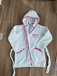 LC Waikiki Kapüşonlu bornoz 8-9 yaş