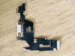 iPhone 11 şarj Soketi