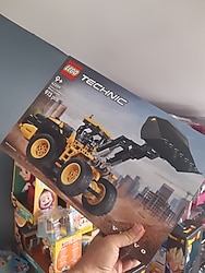 LEGO Technic Volvo L120 Electric Tekerlekli Yükleyici 42209 -973parça
