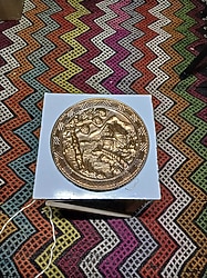 antika kabartmalı bakır duvar tabağı