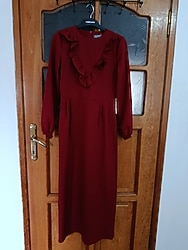 Önü fırfırlı bordo kalem tesettür elbise 36 beden