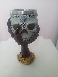 Ejderha pencesinde kurukafa temali kadeh