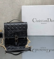 CHRISTIAN DIOR ÇANTA